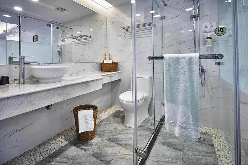 Menippe Hotel Каосюн Стая снимка